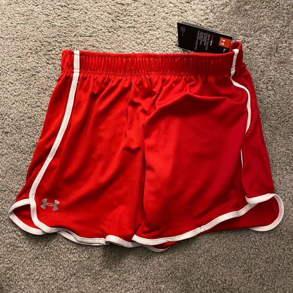 NWT Under Armour Heat Gear loose fit Shorts